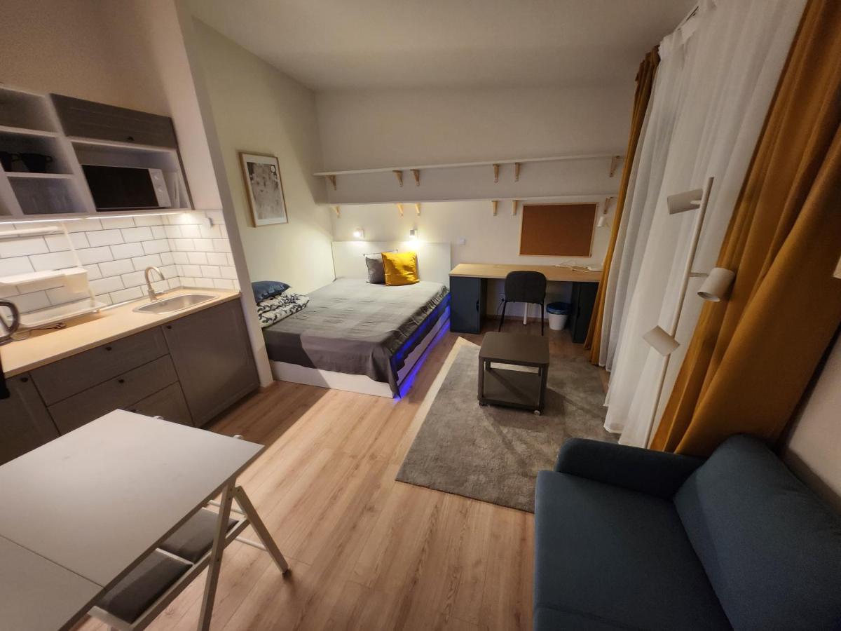Apartman 18 Aparthotel Debreţin Exterior foto