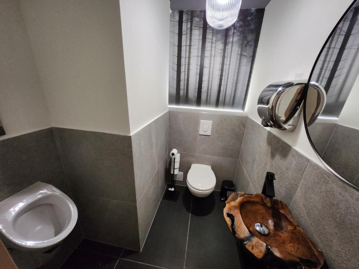 Apartman 18 Aparthotel Debreţin Exterior foto