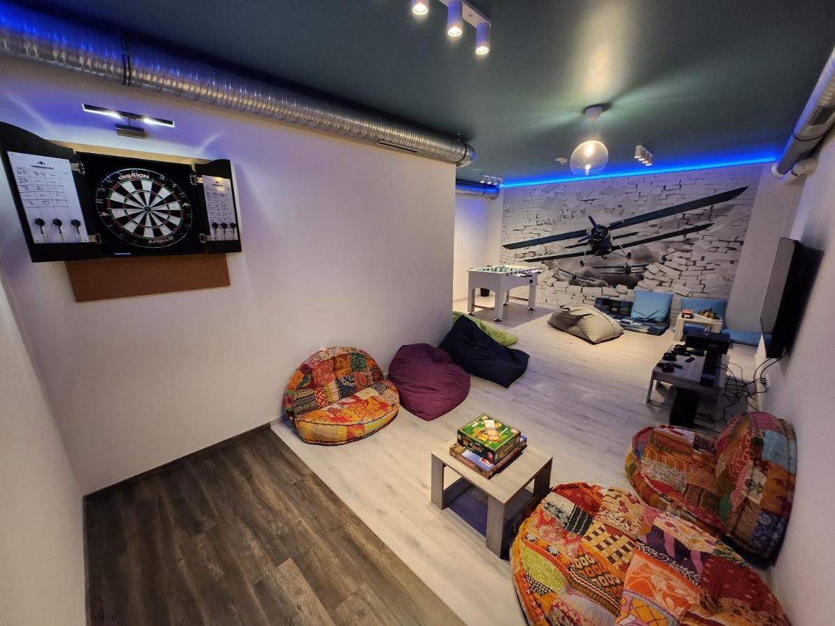 Apartman 18 Aparthotel Debreţin Exterior foto